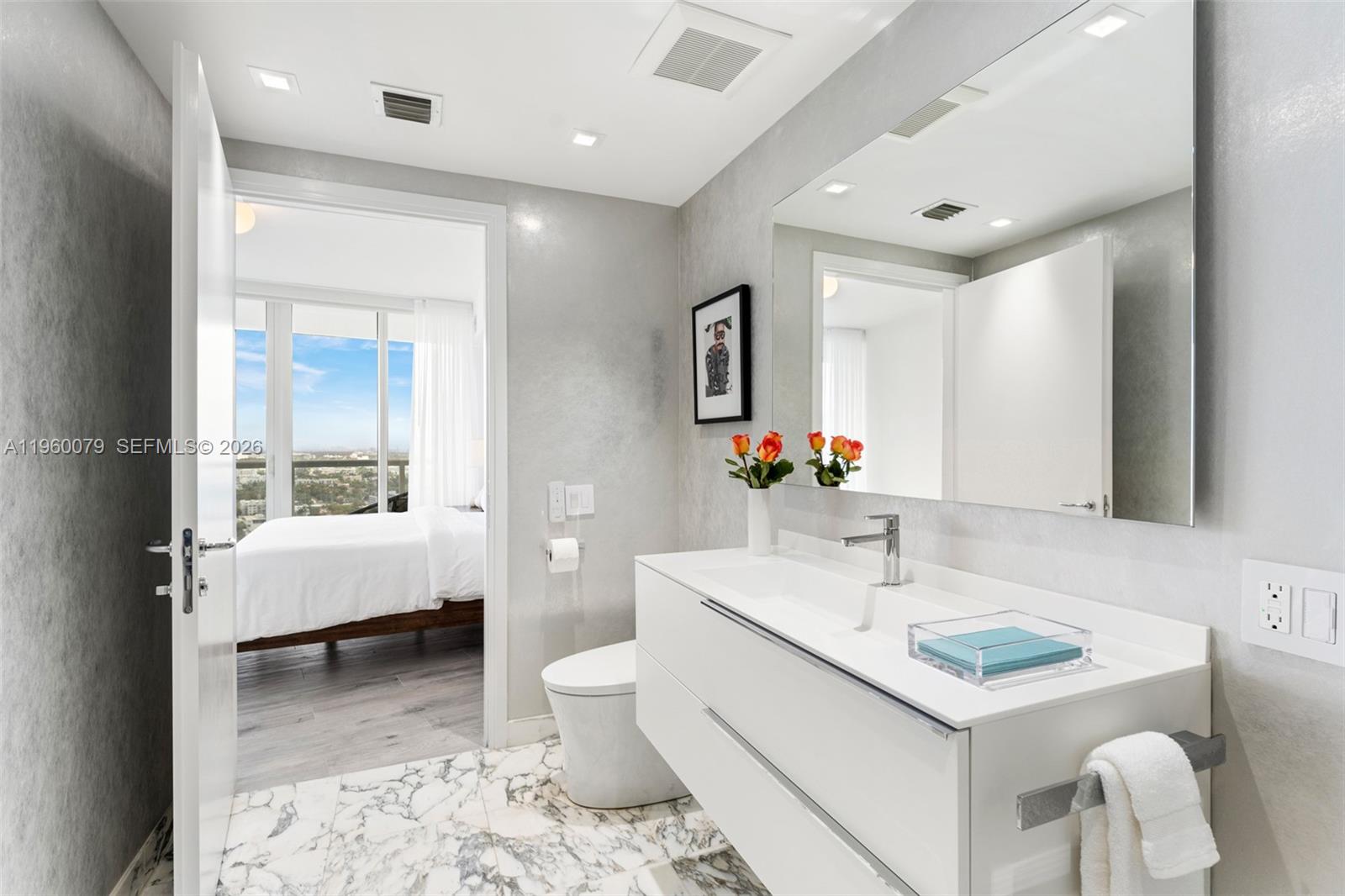 Photo of 450 Alton Rd  #2806, Miami Beach, Florida, 33139 - 