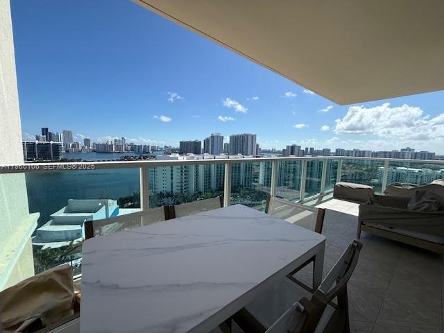 Photo of 3330 190th St  #1815, Aventura, Florida, 33180 - 