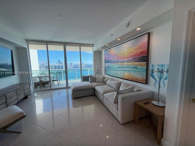 Photo of 3330 190th St  #1815, Aventura, Florida, 33180 - 