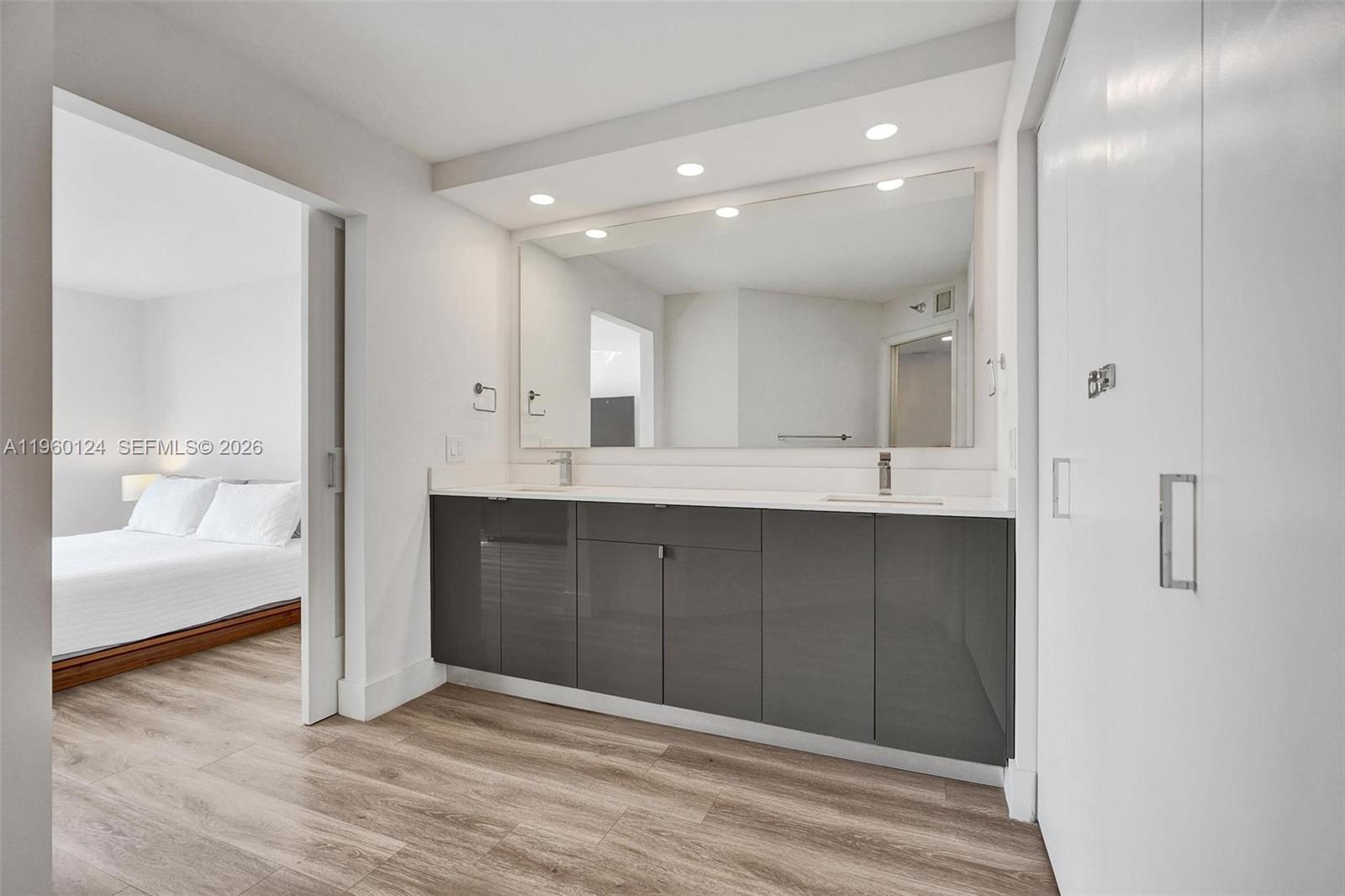 Photo of 3500 Mystic Pointe Dr #3206, Aventura, Florida, 33180 -