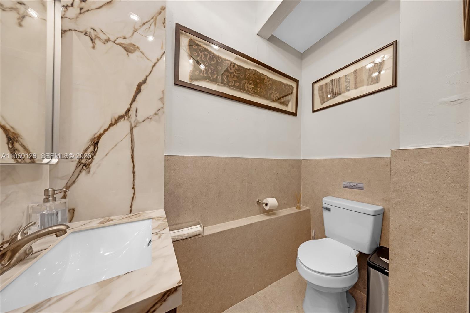   /   кв.футов $ 2026-02-05 0 Фото