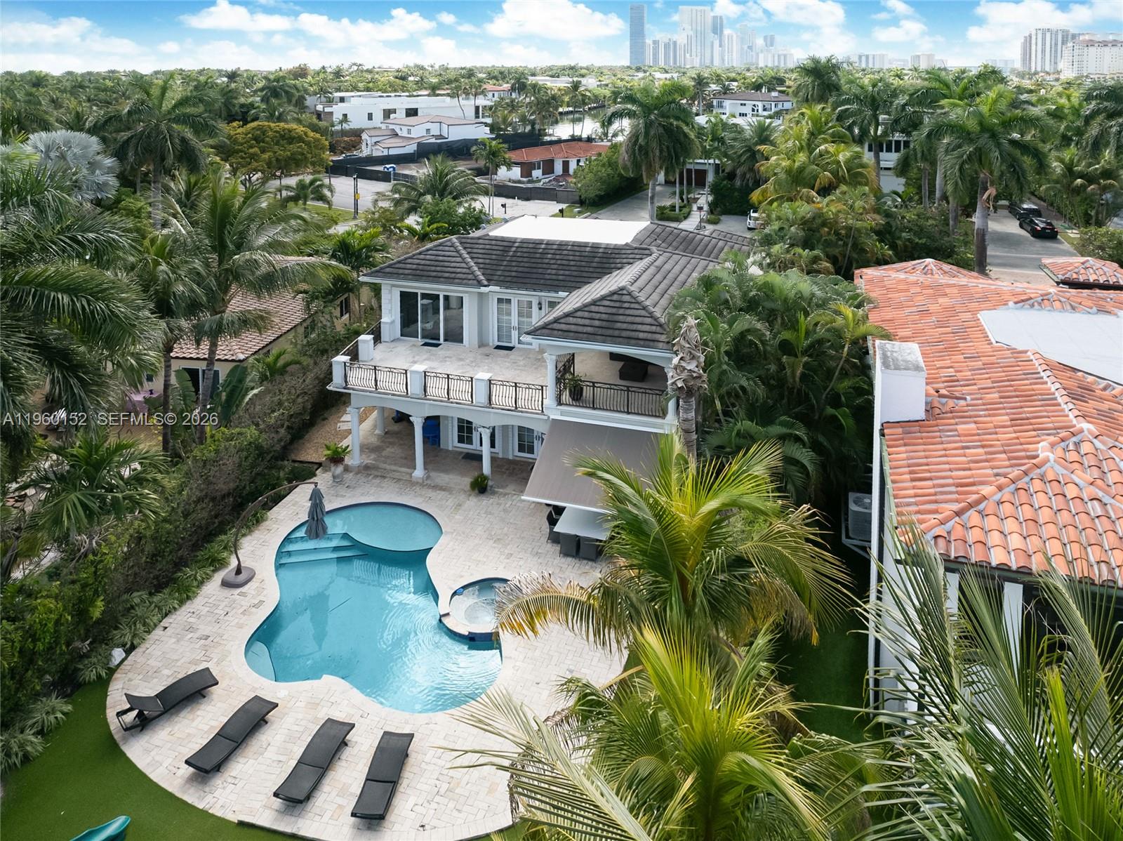 Photo of 520 Parkway (520), Golden Beach, Florida, 33160 -