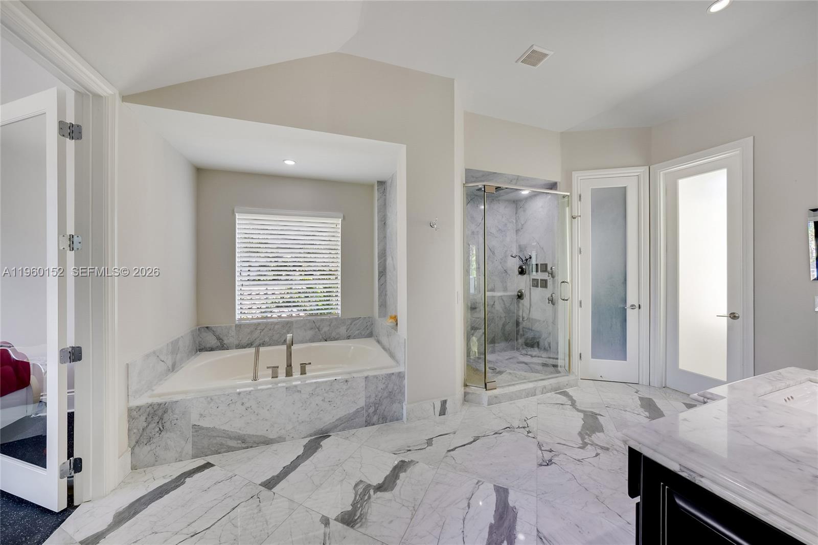 Photo of 520 Parkway (520), Golden Beach, Florida, 33160 -