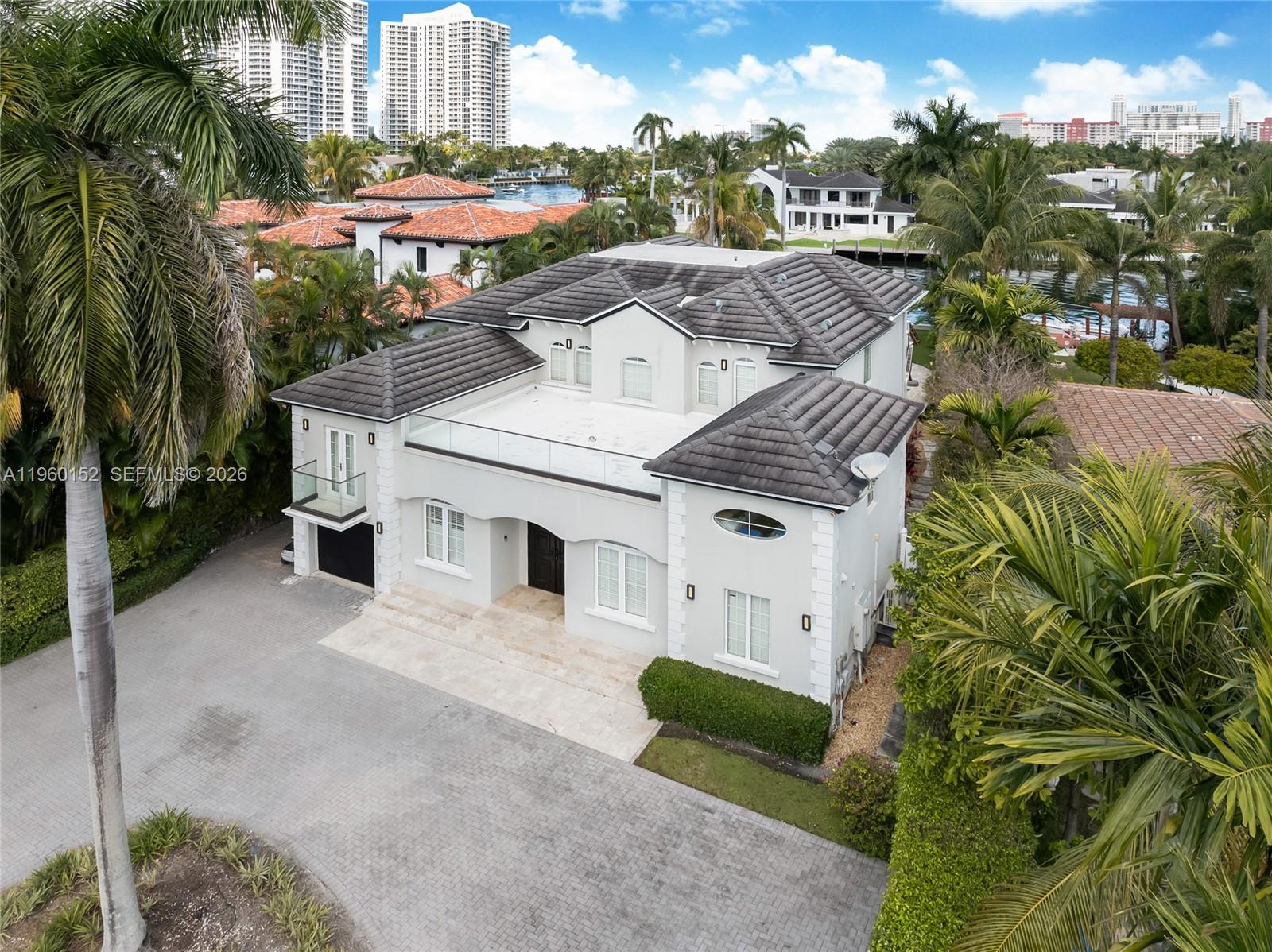 Photo of 520 Parkway (520), Golden Beach, Florida, 33160 -