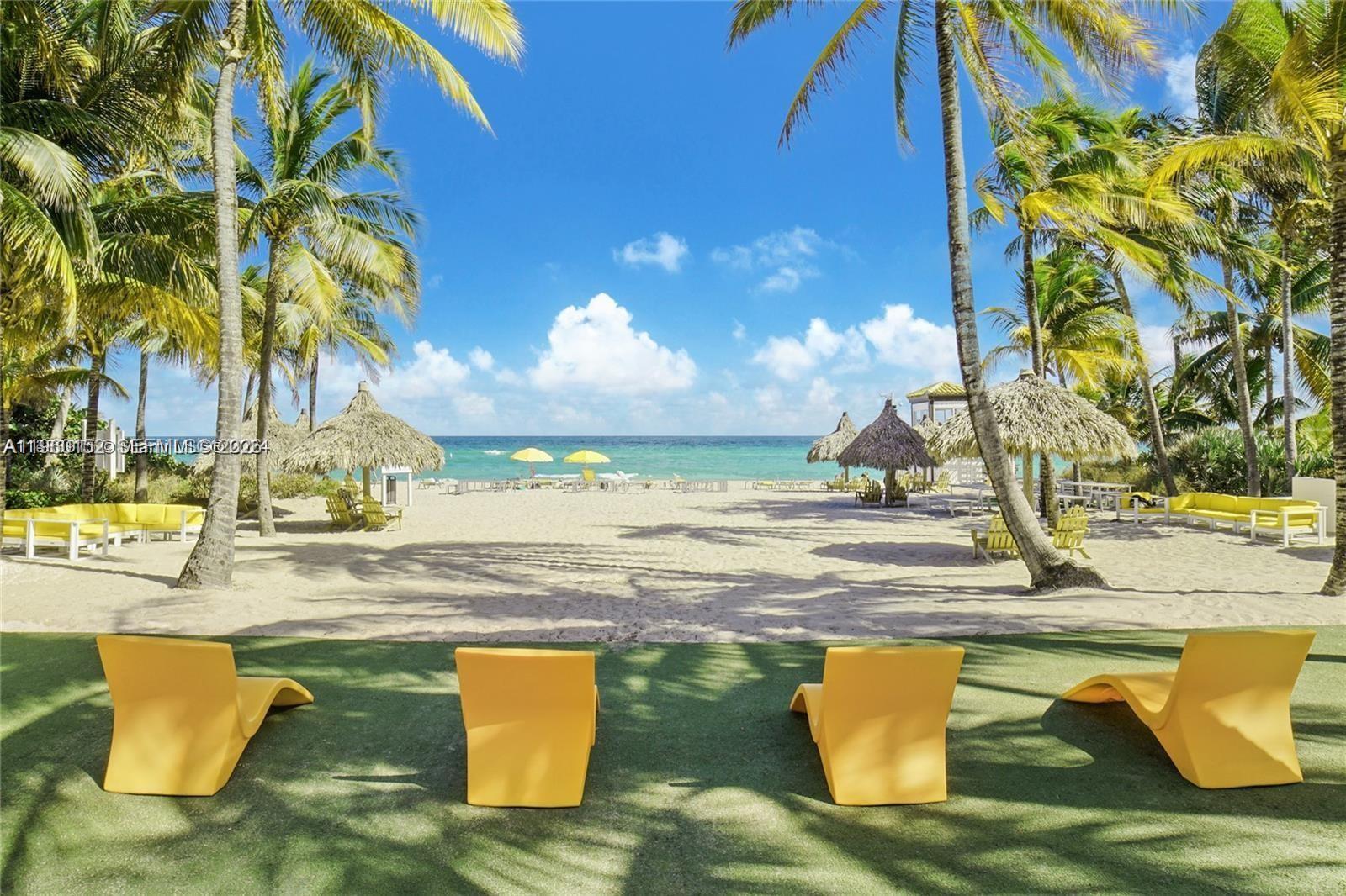 Photo of 520 Parkway (520), Golden Beach, Florida, 33160 - Golden Beach