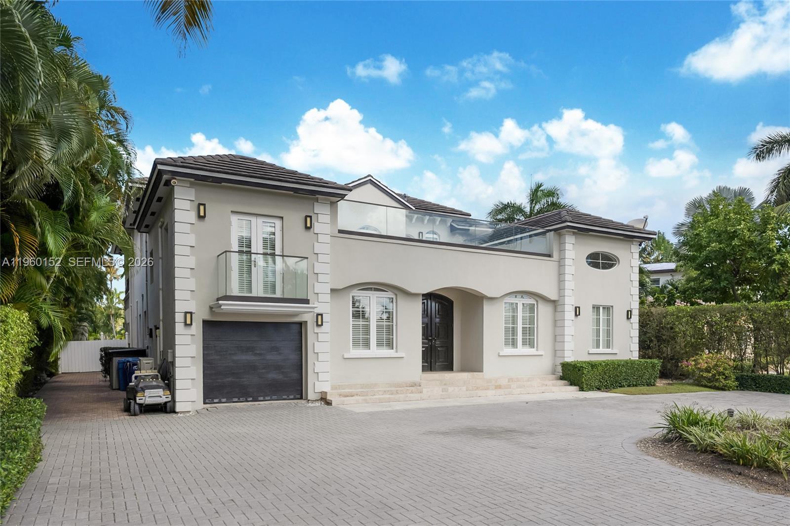 Photo of 520 Parkway (520), Golden Beach, Florida, 33160 -