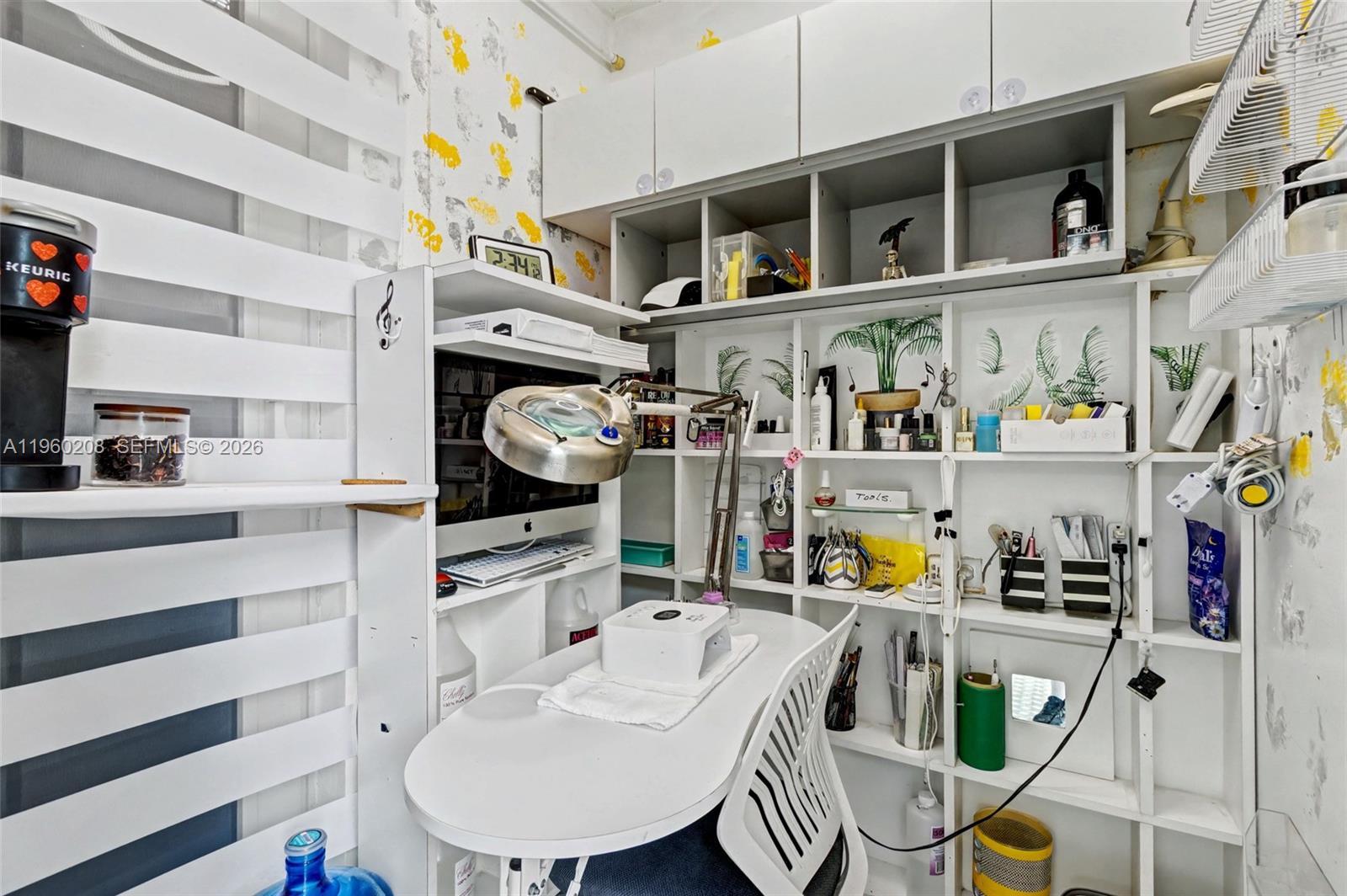 See details 207 2 / 2 992 sq. ft. $ 2026-02-05 0 Photo