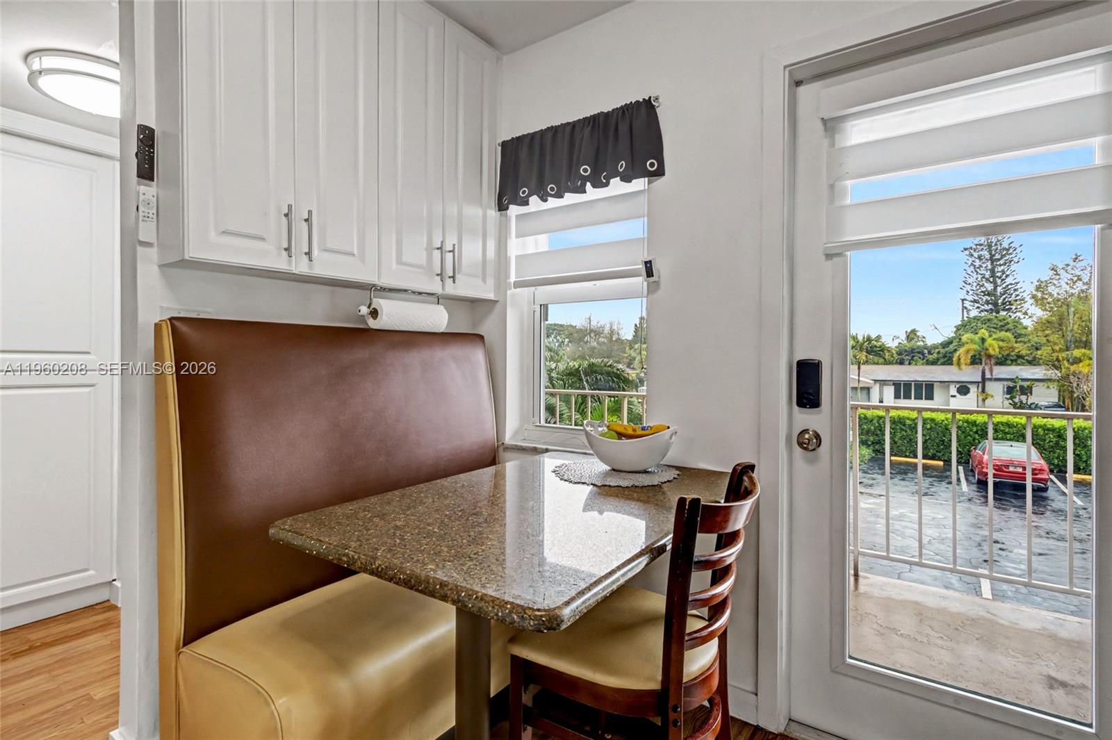 See details 207 2 / 2 992 sq. ft. $ 2026-02-05 0 Photo