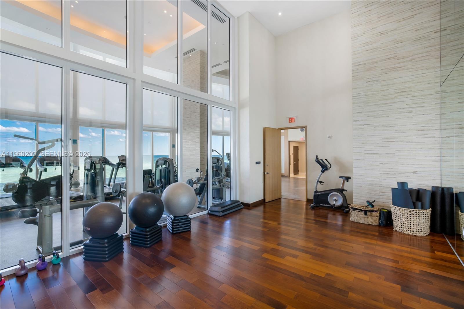 1201 3 / 4 2768 sq. ft. $ 2026-02-05 0 Photo