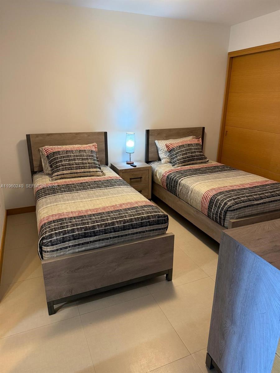 4404 3 / 3 1675 sq. ft. $ 2026-03-04 0 foto