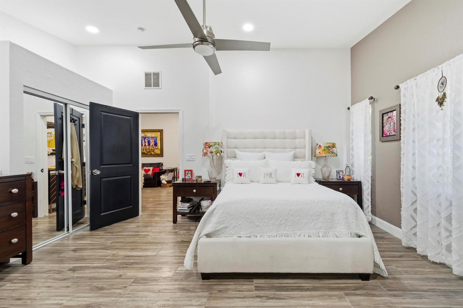 Ver detalles 340 3 / 2 1570 sq. ft. $ 2026-04-03 0 foto