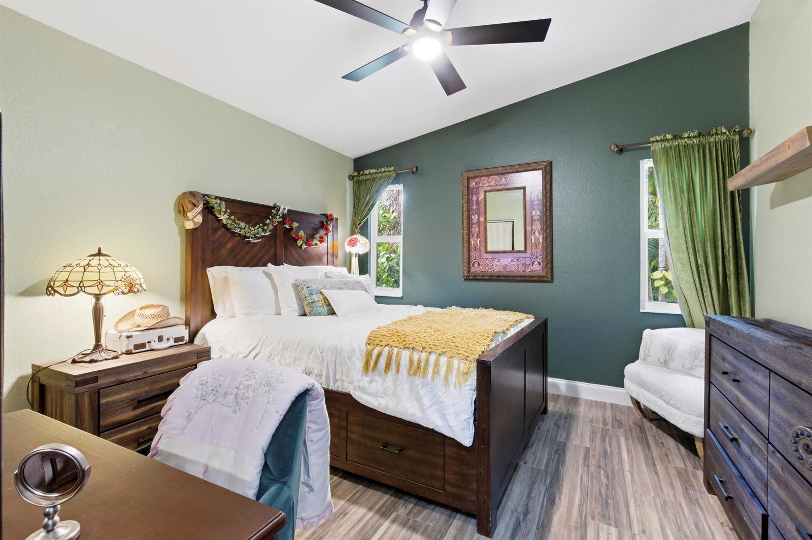 Ver detalles 340 3 / 2 1570 sq. ft. $ 2026-04-03 0 foto