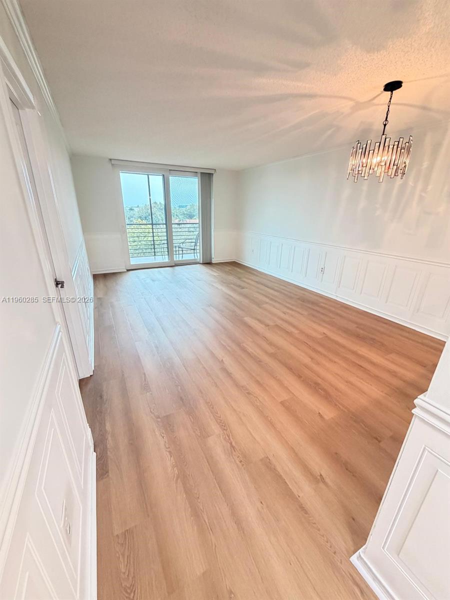 505 1 / 2  sq. ft. $ 2026-02-09 0 foto