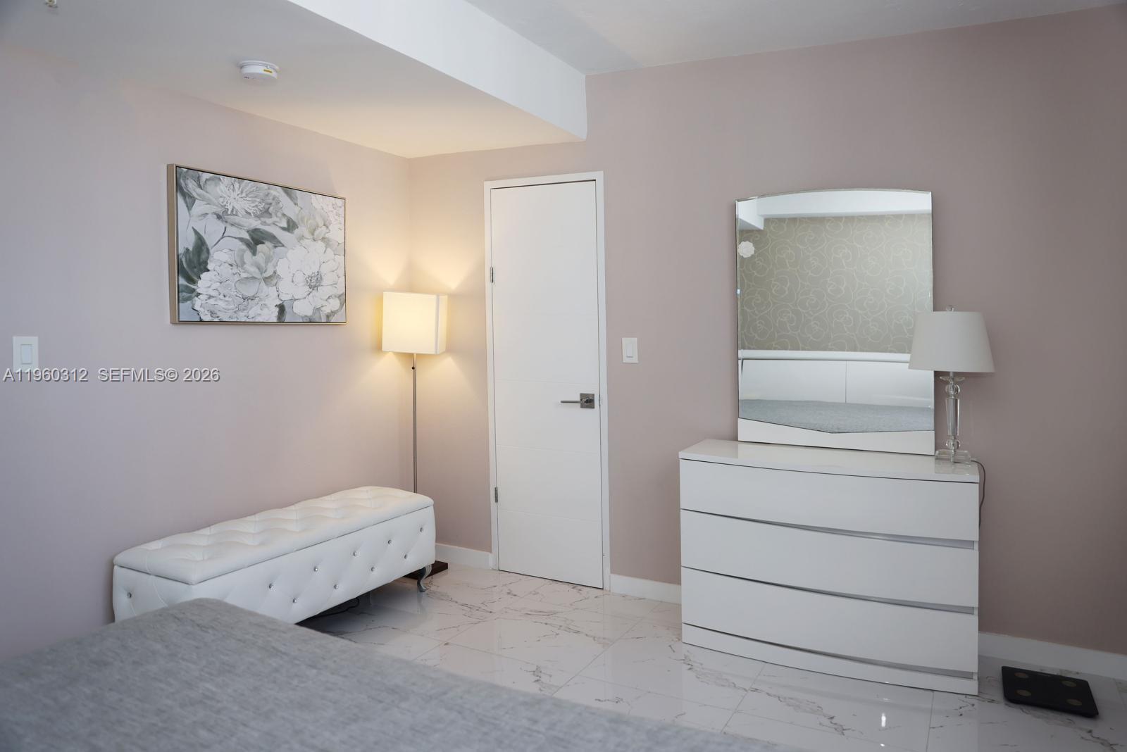 Photo of 3001 Ocean Dr  #1131, Hollywood, Florida, 33019 - 