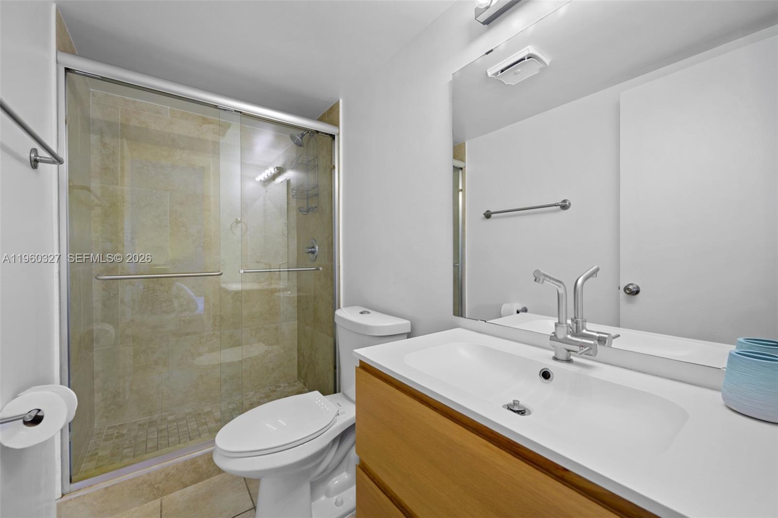 Photo of 1951 Atlantic Shores Blvd  (1951), Hallandale Beach, Florida, 33009 - 