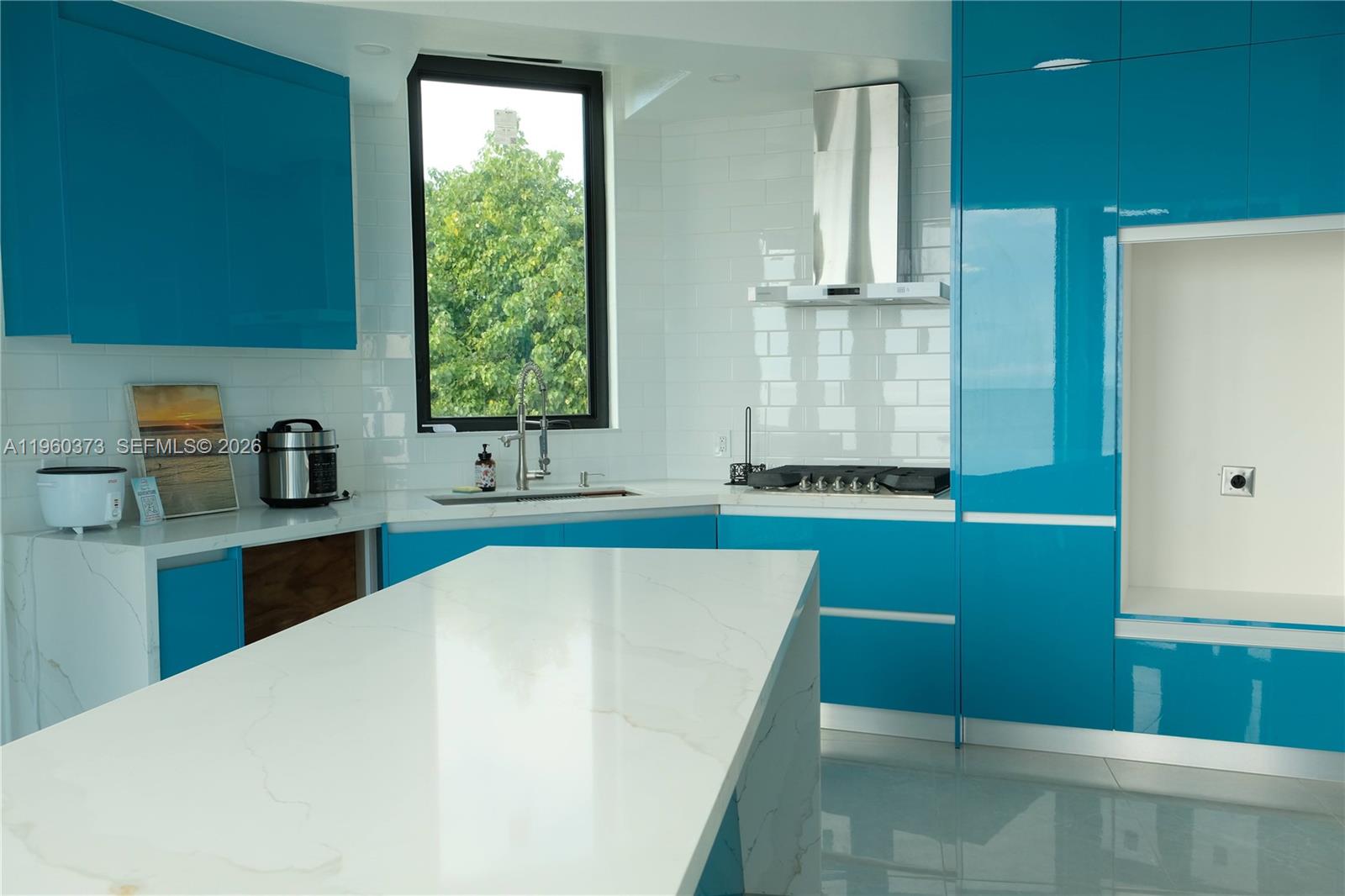   /   sq. ft. $ 2026-02-06 0 Photo