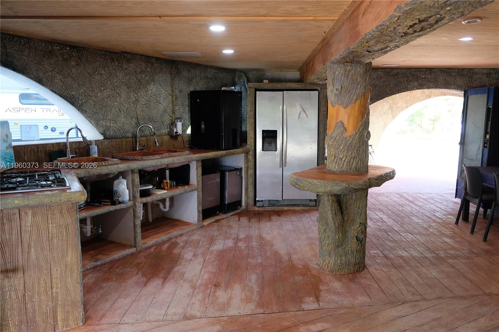   /   sq. ft. $ 2026-02-06 0 Photo