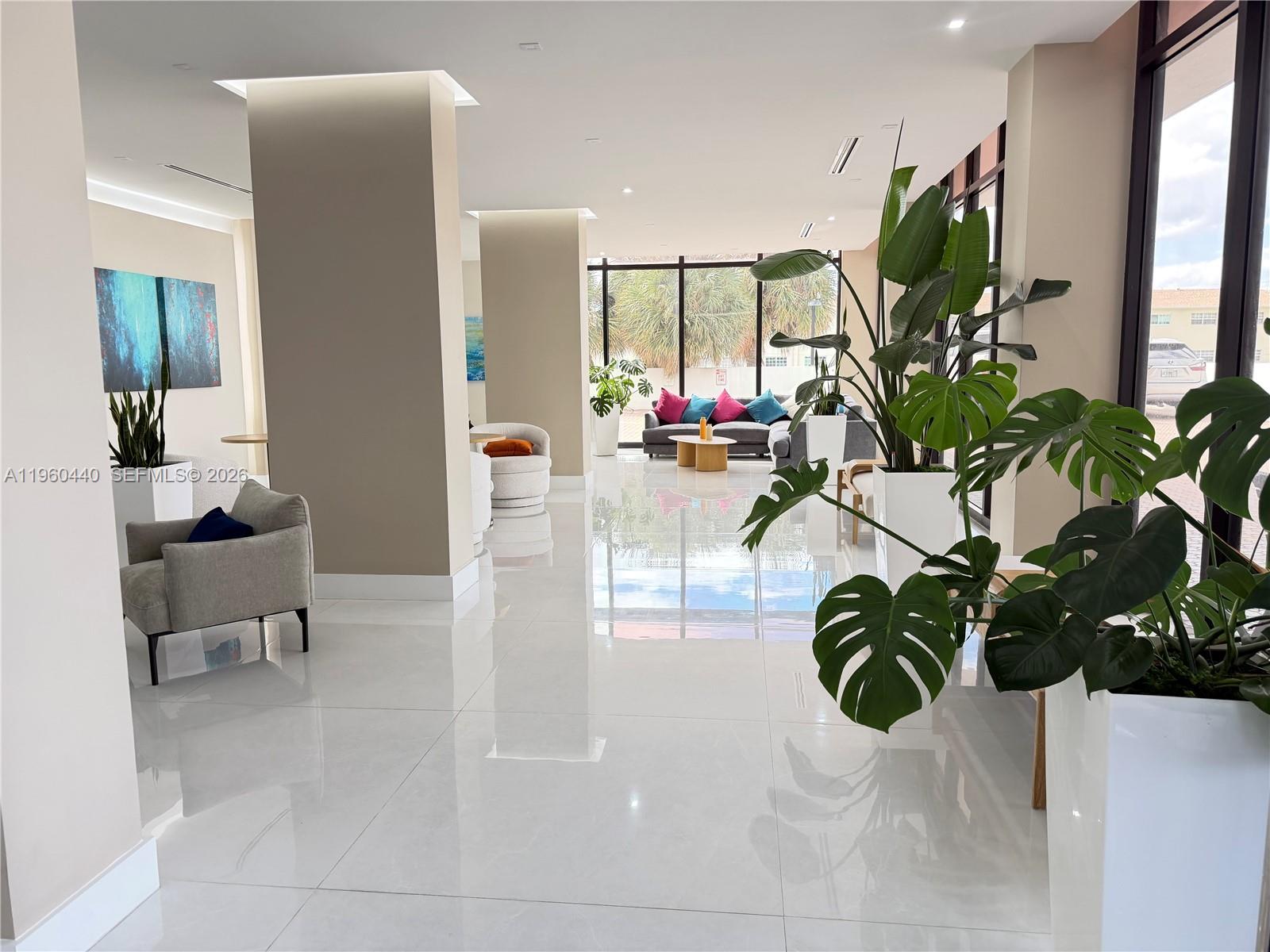 Photo of 2401 Ocean Dr  #606, Hollywood, Florida, 33019 - 