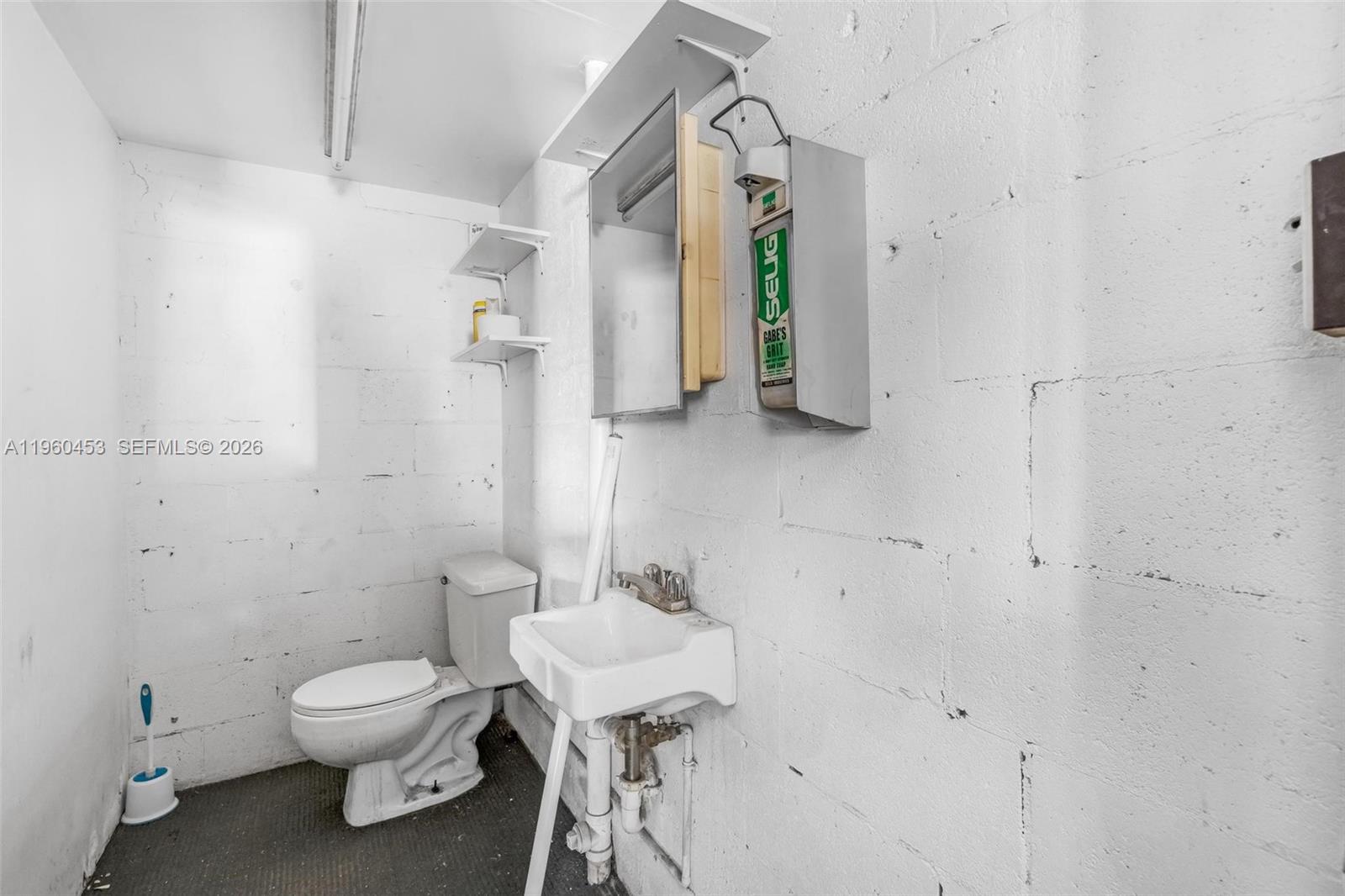   /   sq. ft. $ 2026-02-06 0 Photo