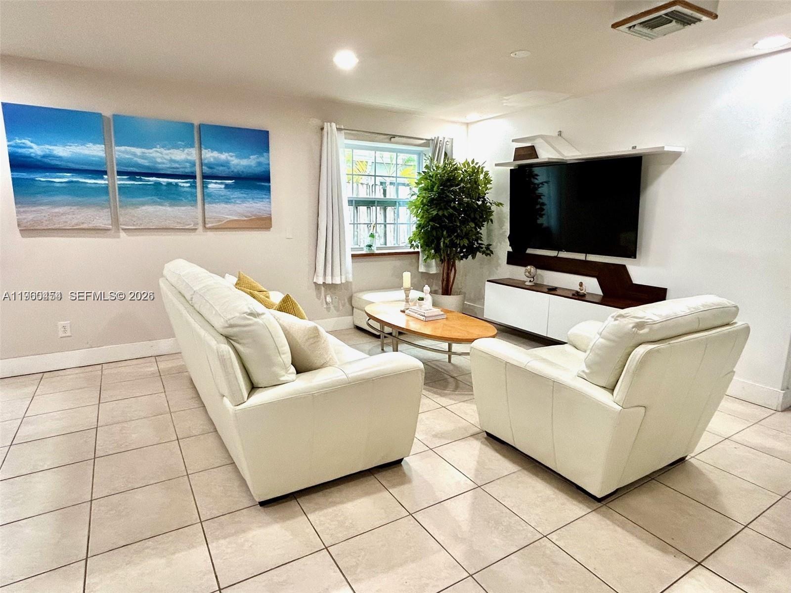 1531 6 / 5 3918 sq. ft. $ 2026-02-06 0 Photo