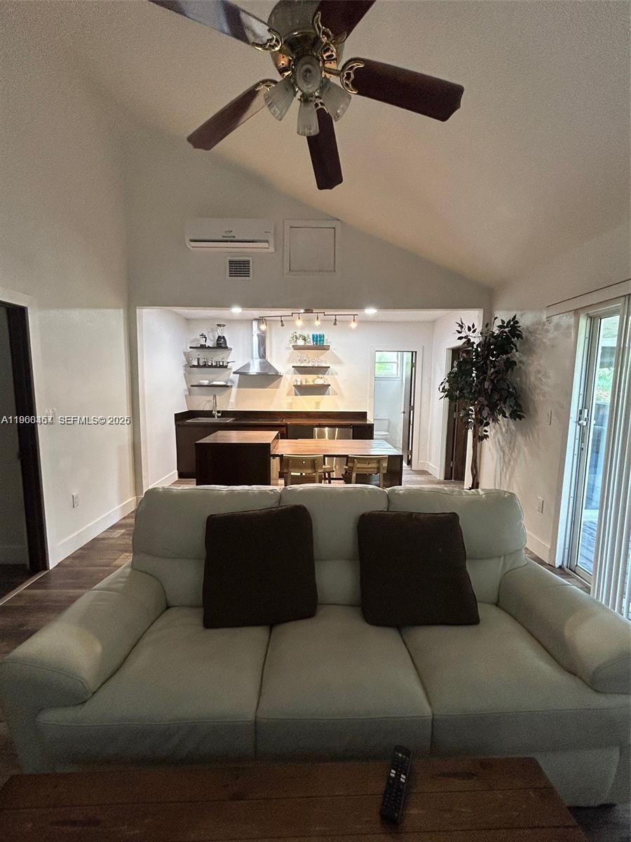 1531 6 / 5 3918 sq. ft. $ 2026-02-06 0 Photo