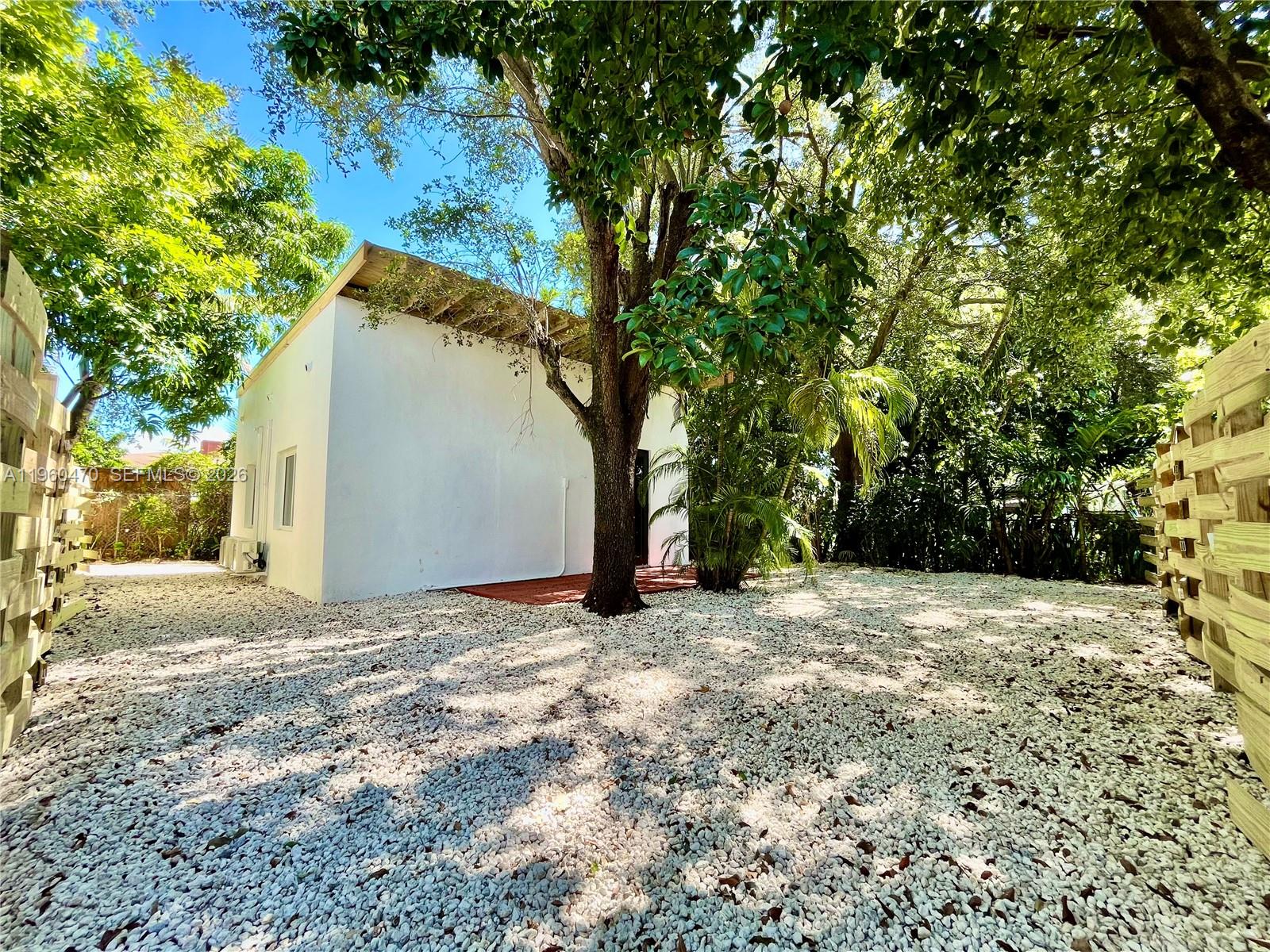   /   sq. ft. $ 2026-02-06 0 Photo