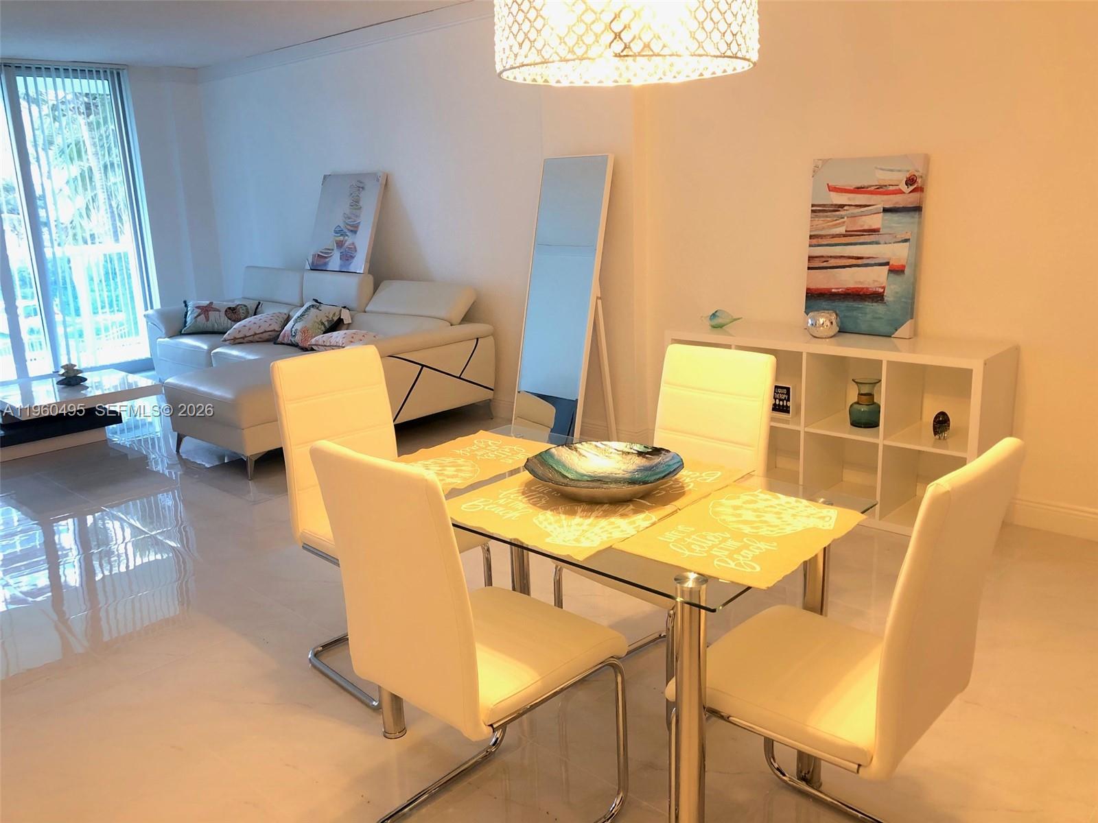 Photo of 3901 Ocean Dr  #2J, Hollywood, Florida, 33019 - Dining
