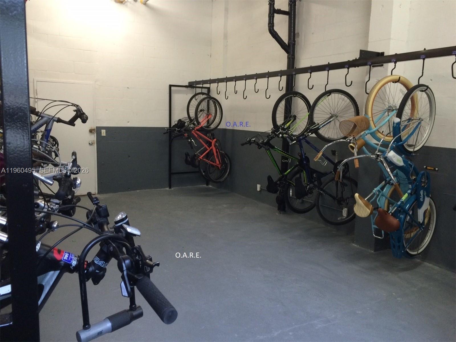 Photo of 3901 Ocean Dr  #2J, Hollywood, Florida, 33019 - Bike storage