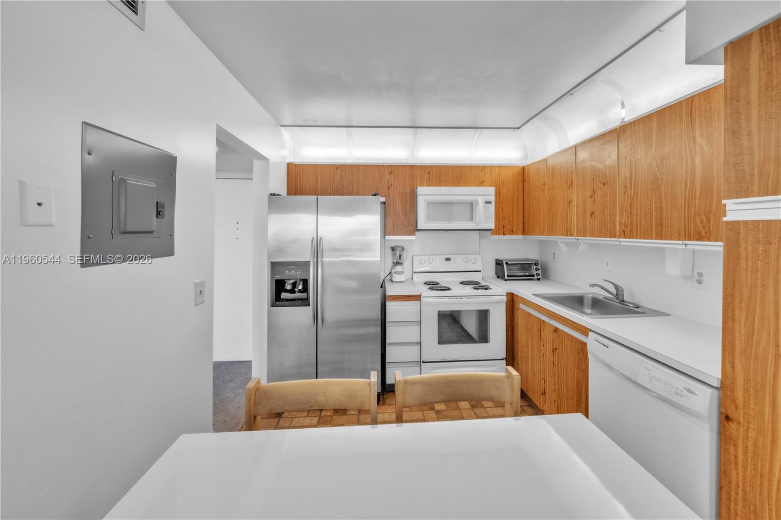 Photo of 2401 Ocean Dr  #702, Hollywood, Florida, 33019 - 