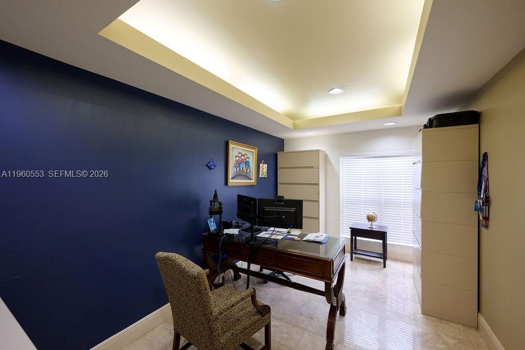   /   sq. ft. $ 2026-02-06 0 foto