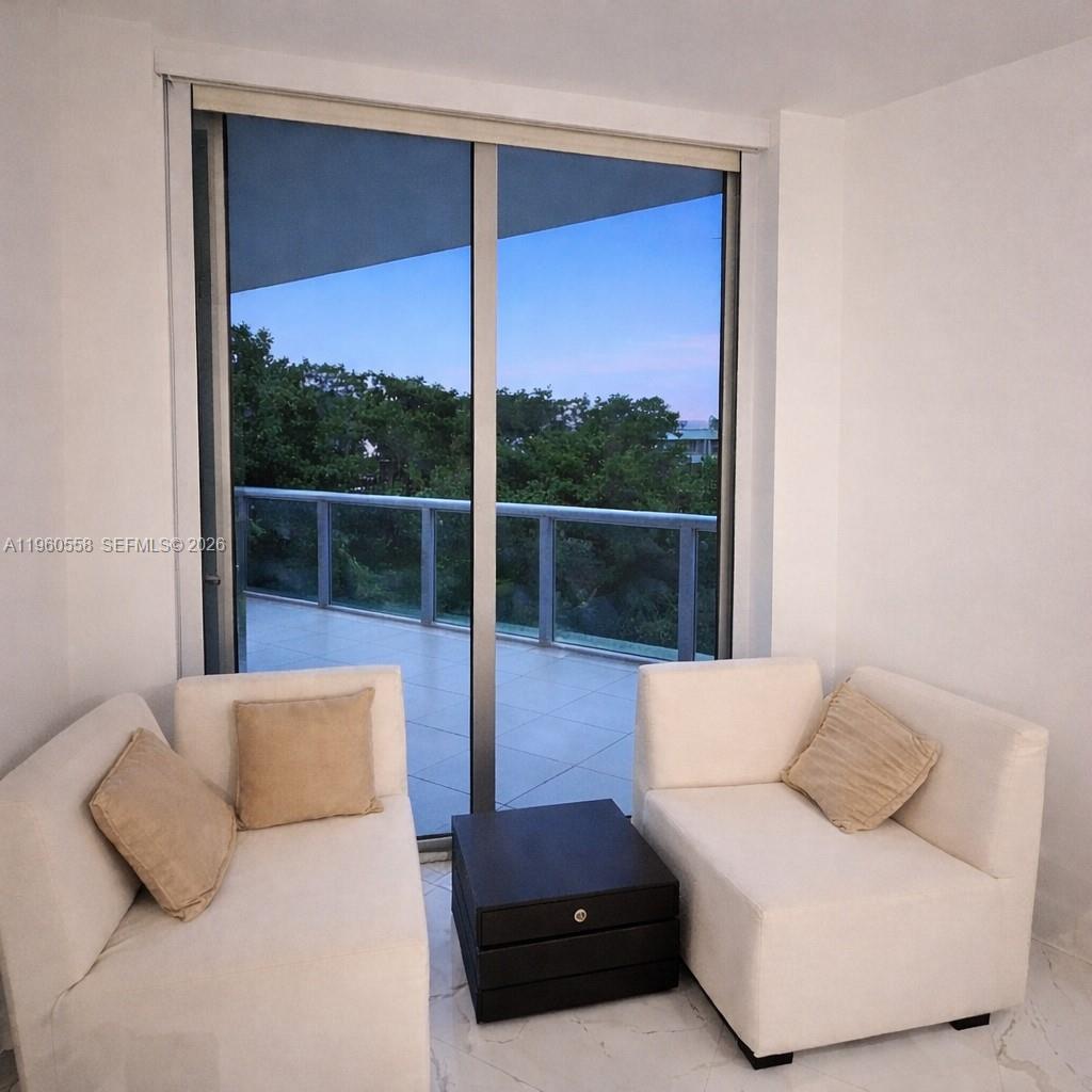 Photo of 17301 Biscayne Blvd  #206, North Miami Beach, Florida, 33160 - 
