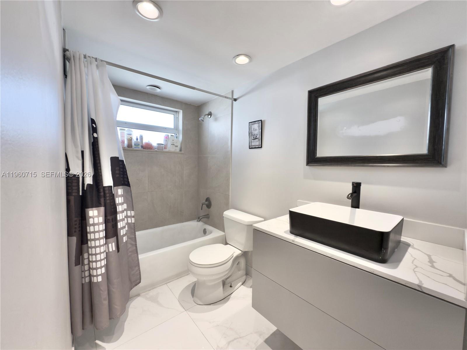 717-1 2 / 2 1315 sq. ft. $ 2026-02-06 0 Photo