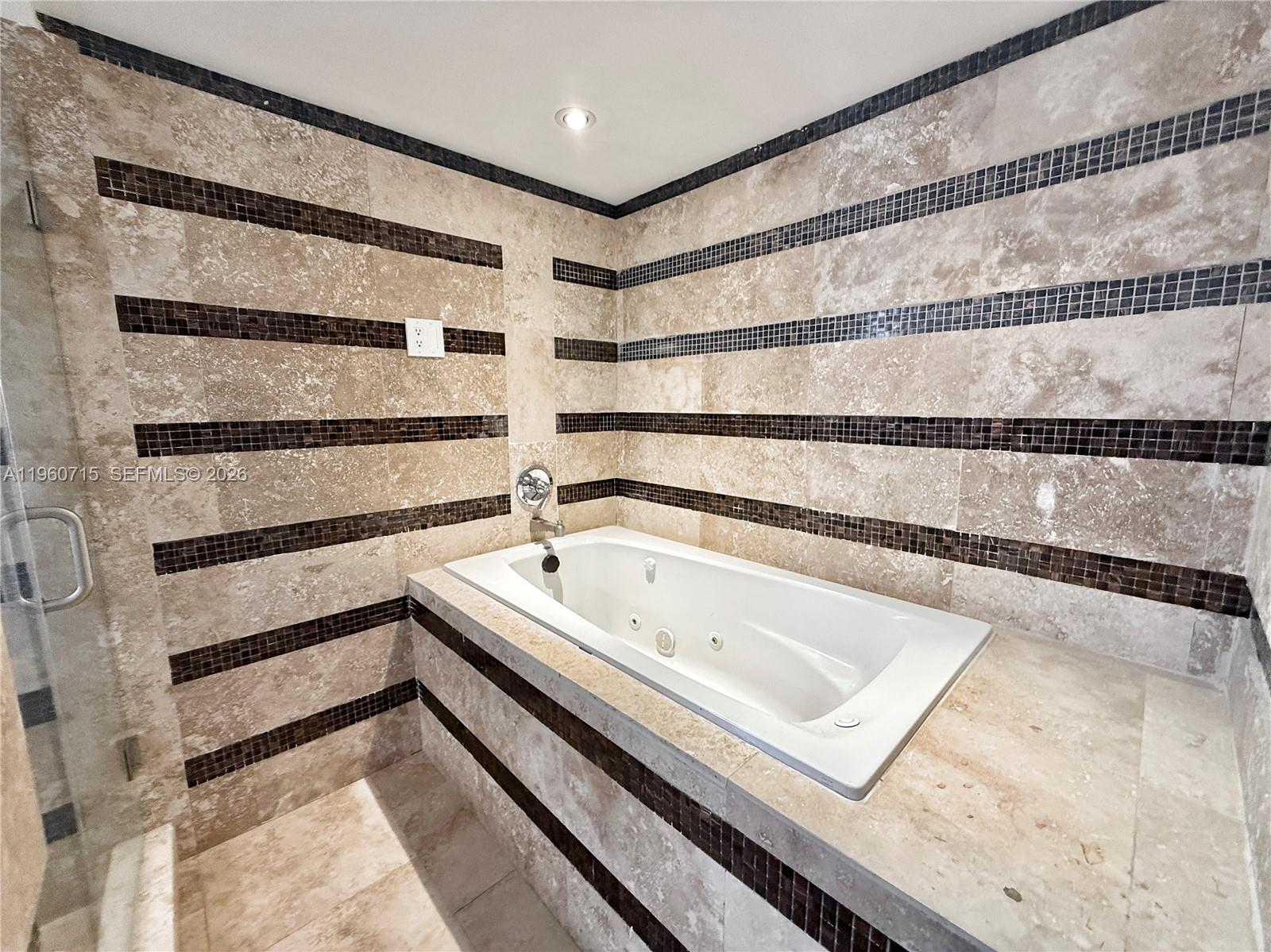 717-1 2 / 2 1315 sq. ft. $ 2026-02-06 0 Photo