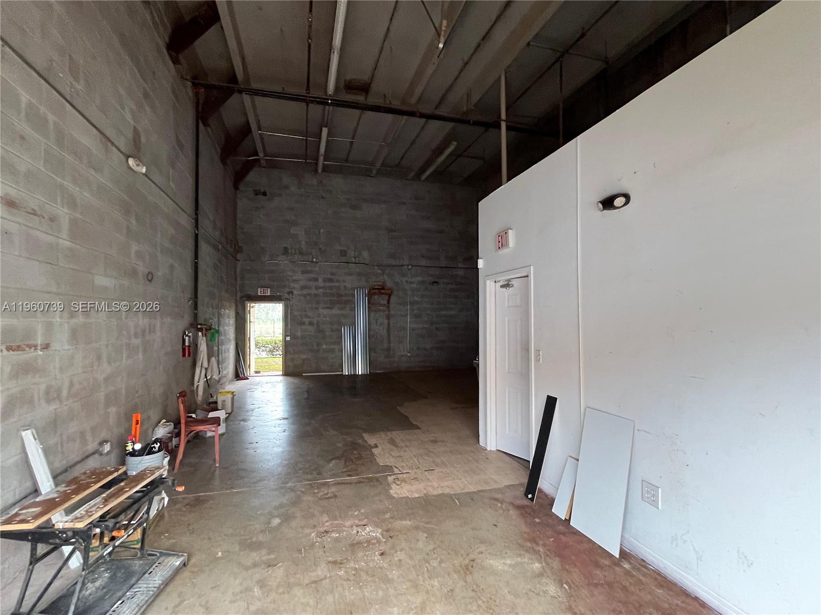 203  /   sq. ft. $ 2026-02-06 0 Photo