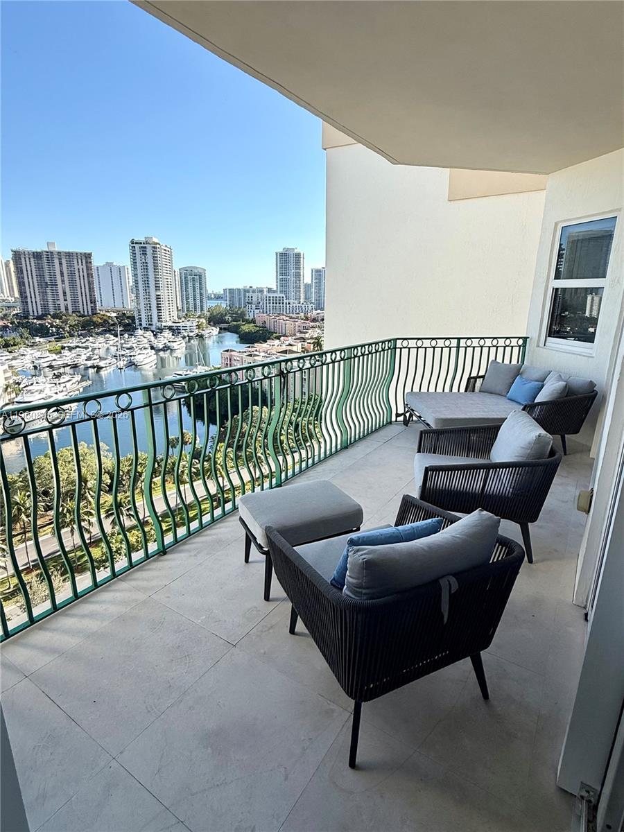 Photo of 19900 Country Club Dr  #TS03, Aventura, Florida, 33180 - 