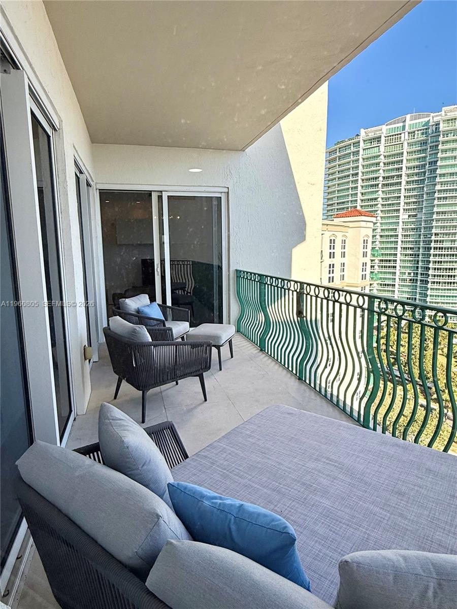 Photo of 19900 Country Club Dr  #TS03, Aventura, Florida, 33180 - 