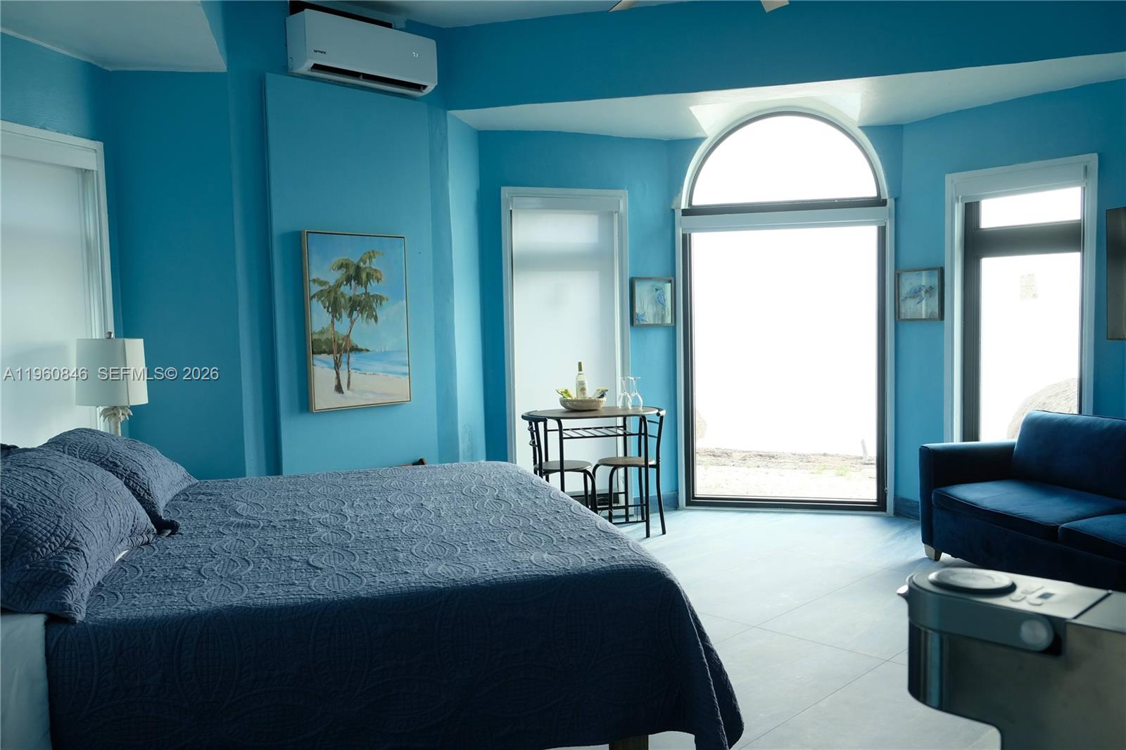   /   кв.футов $ 2026-02-20 0 Фото