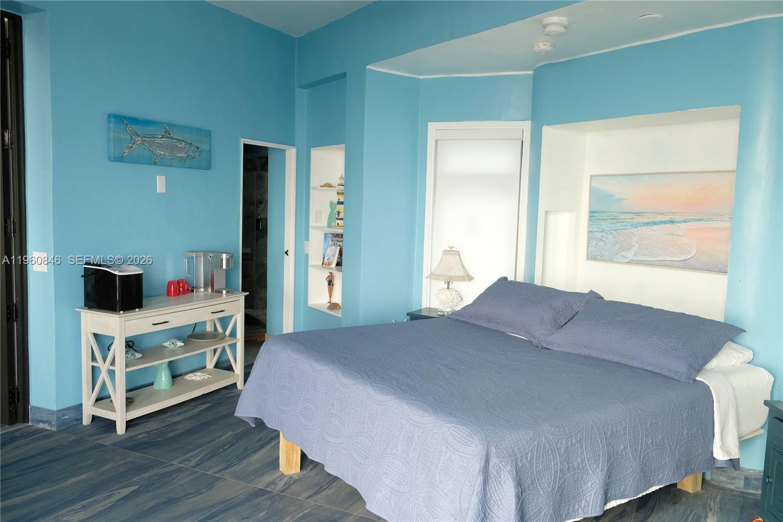   /   кв.футов $ 2026-02-20 0 Фото