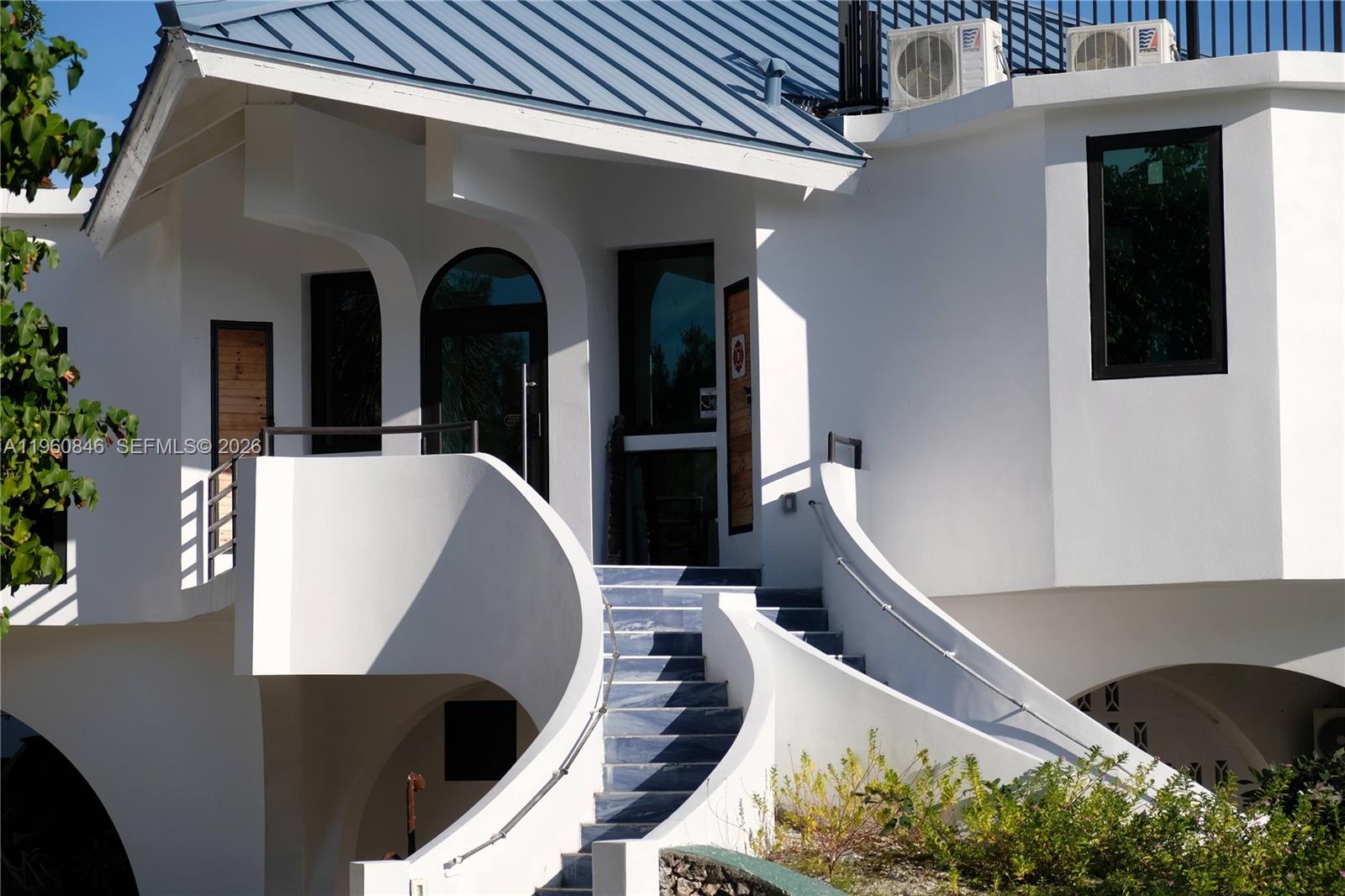   /   кв.футов $ 2026-02-20 0 Фото