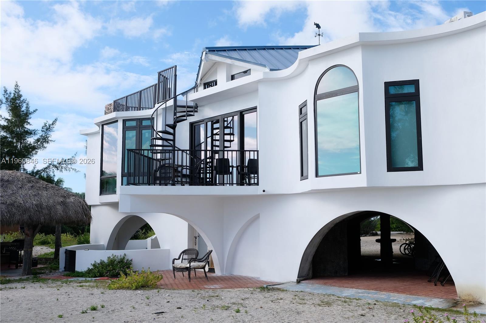   /   кв.футов $ 2026-02-20 0 Фото