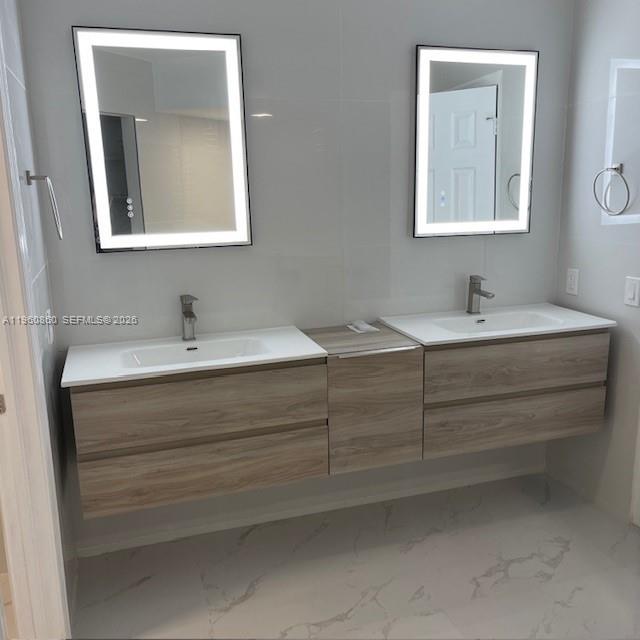 Photo of    #1915, Aventura, Florida, 33180 - 