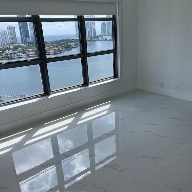 Photo of    #1915, Aventura, Florida, 33180 - 