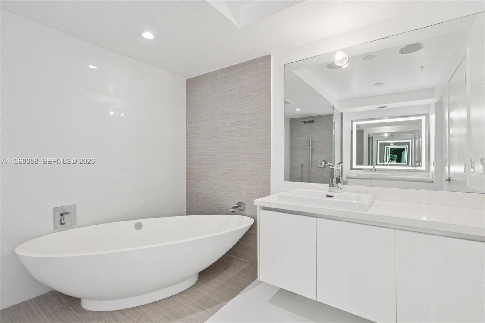 5-907 3 / 4 1892 sq. ft. $ 2026-02-06 0 Photo