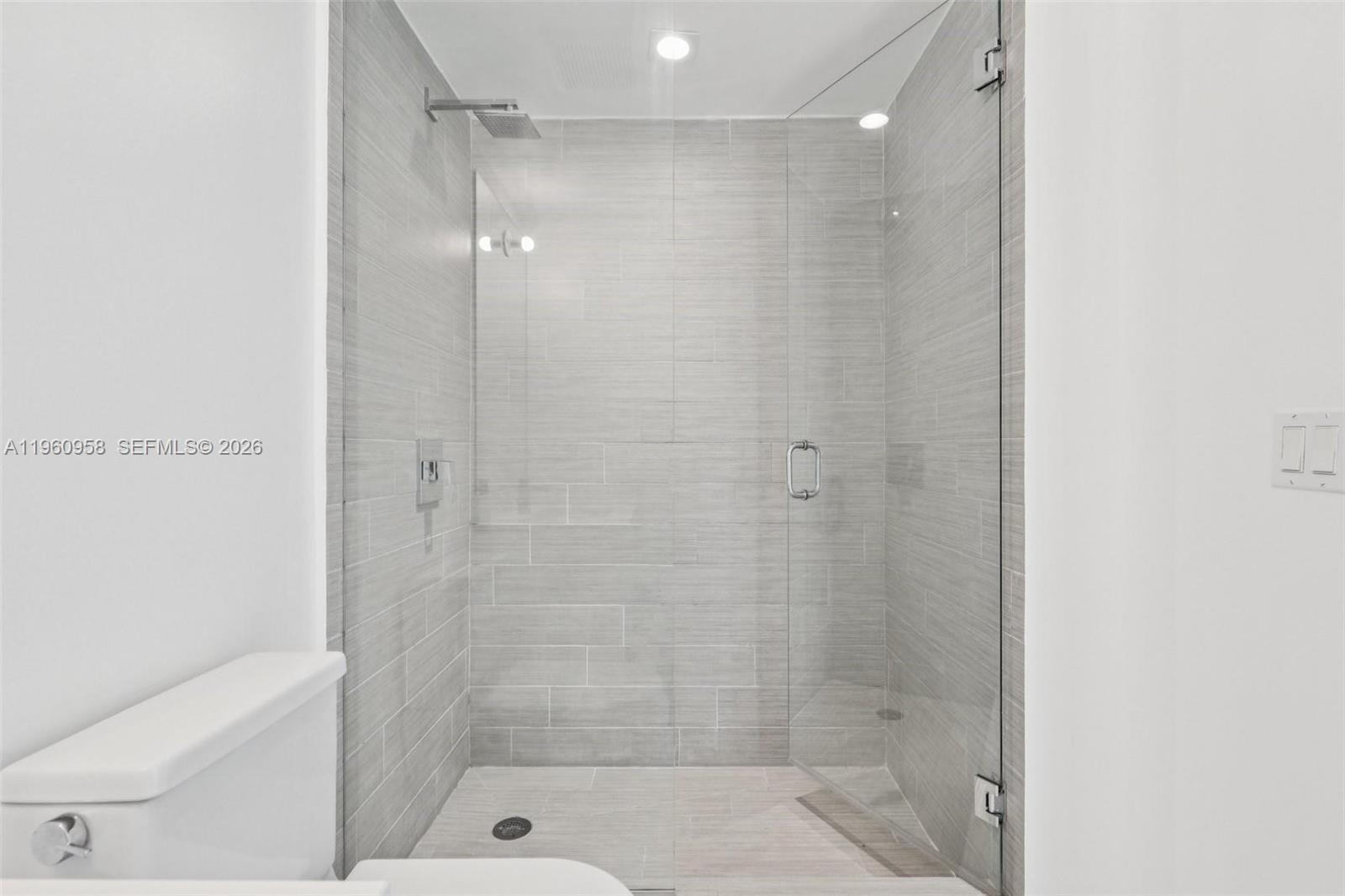 5-907 3 / 4 1892 sq. ft. $ 2026-02-06 0 Photo