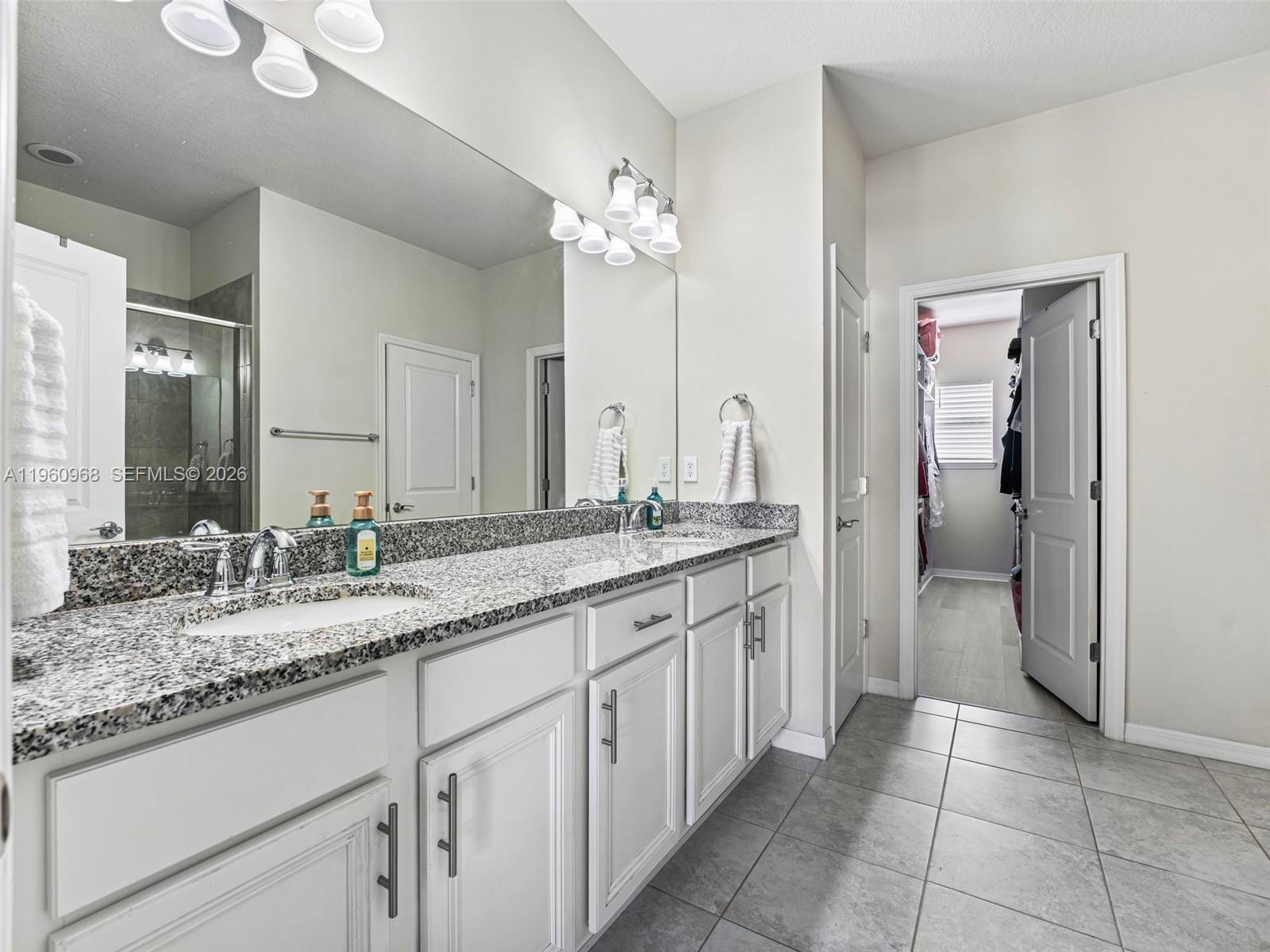 See details 3953 3 / 3 1768 sq. ft. $ 2026-02-06 0 Photo