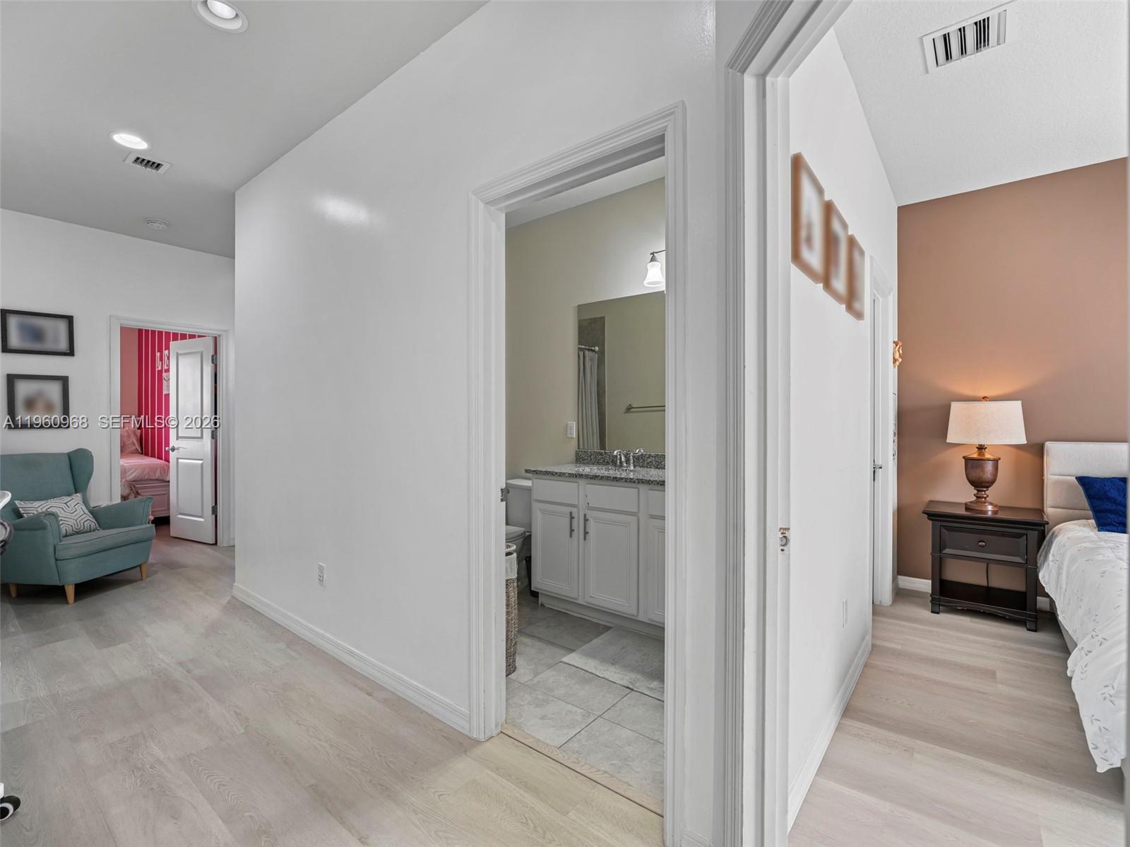 See details 3953 3 / 3 1768 sq. ft. $ 2026-02-06 0 Photo