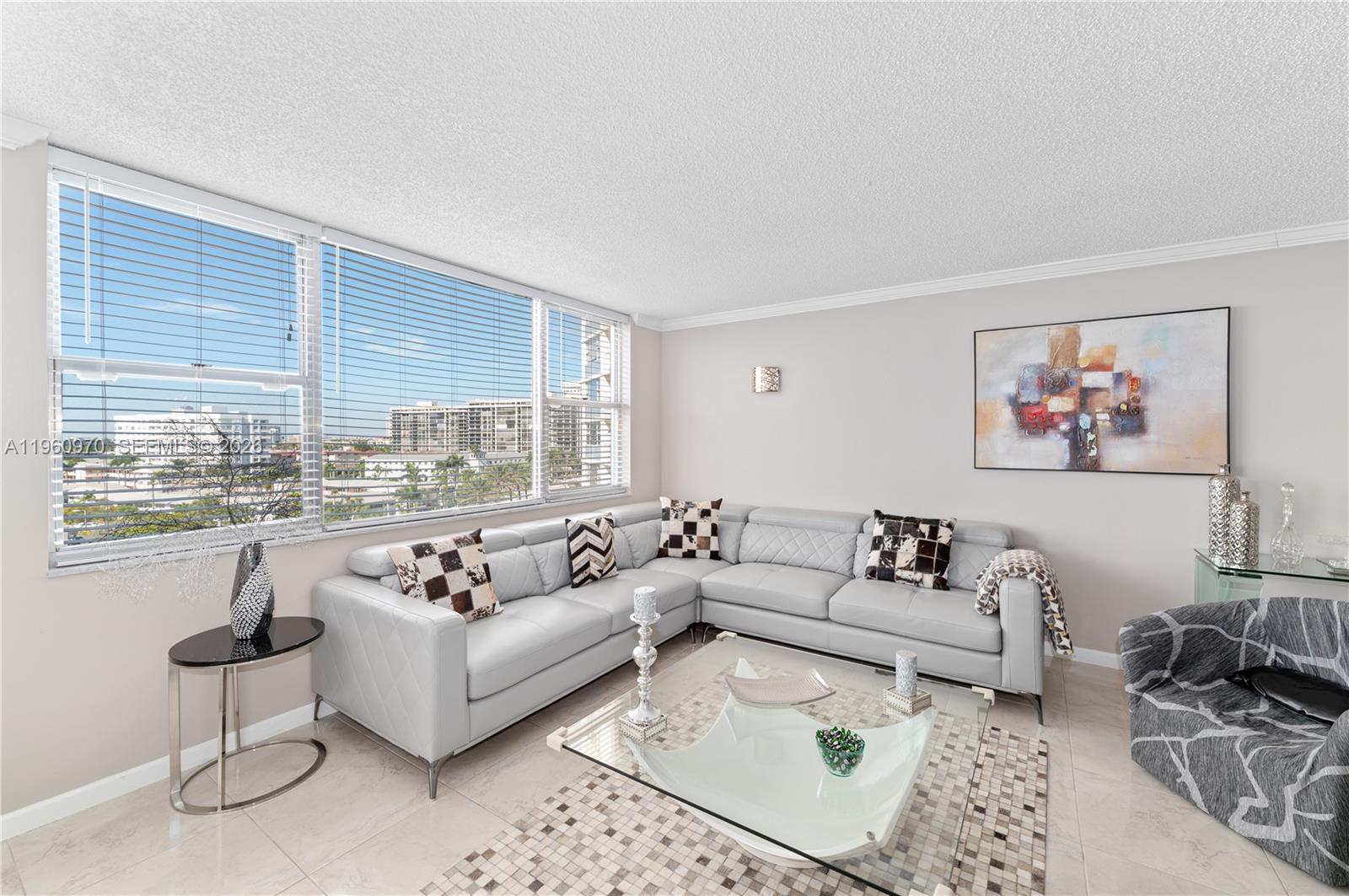 Photo of 3180 Ocean Dr  #618, Hallandale Beach, Florida, 33009 - 