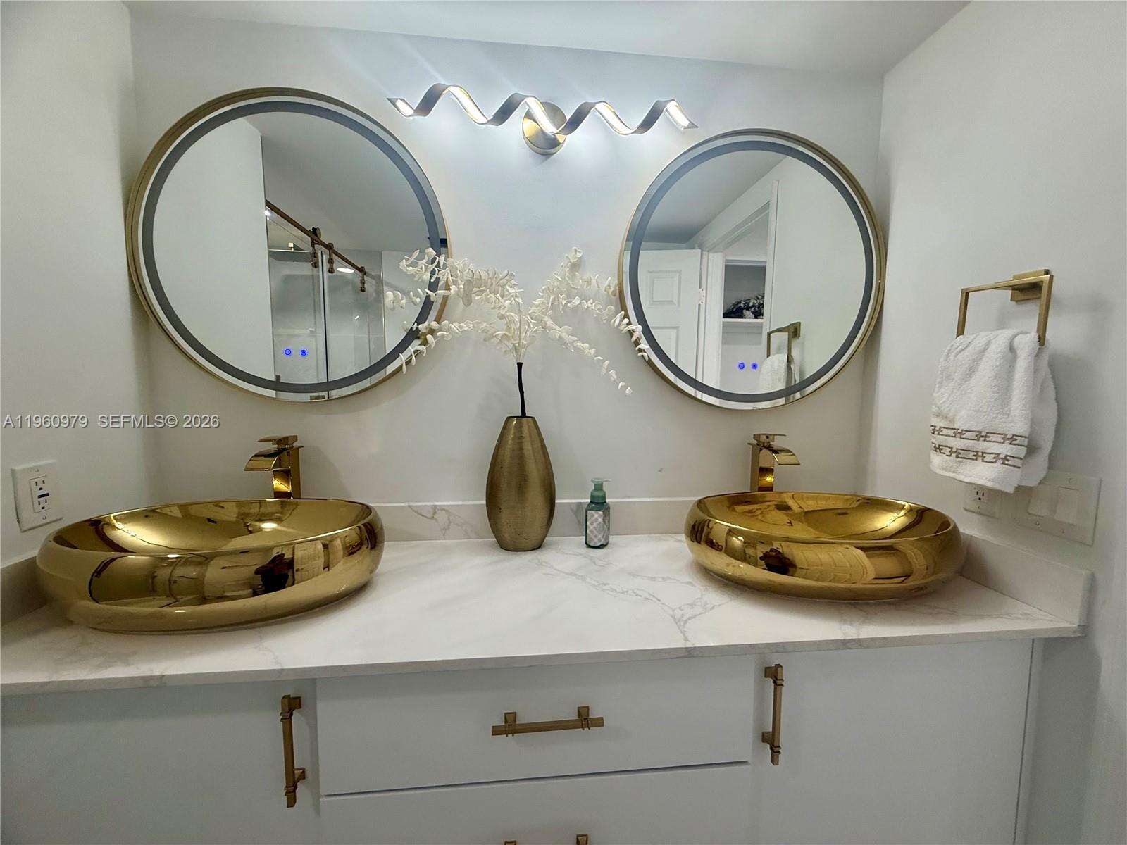 See details 2312 2 / 2 1350 sq. ft. $ 2026-02-06 0 Photo