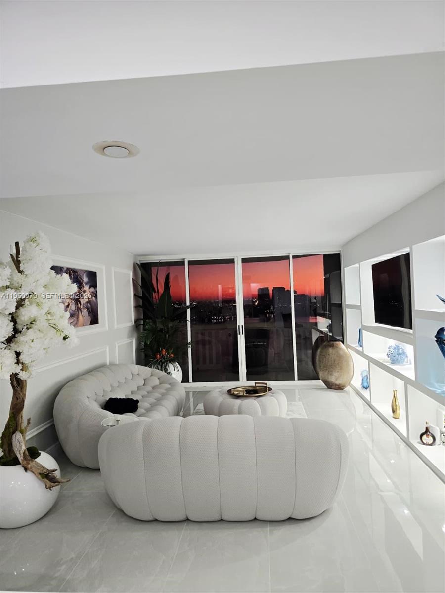 See details 2312 2 / 2 1350 sq. ft. $ 2026-02-06 0 Photo