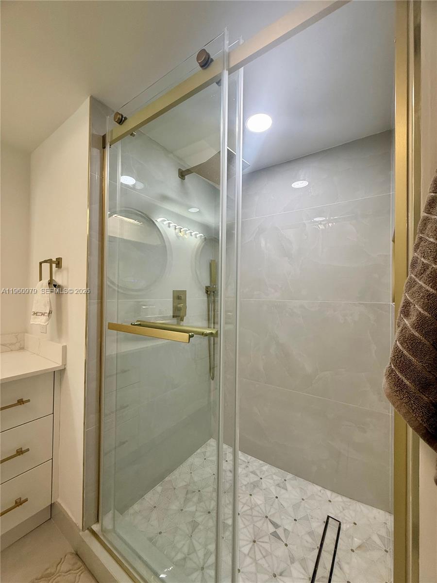 See details 2312 2 / 2 1350 sq. ft. $ 2026-02-06 0 Photo